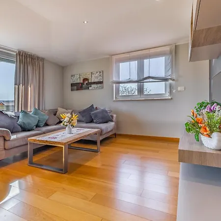 Sanny Andy * Medolino